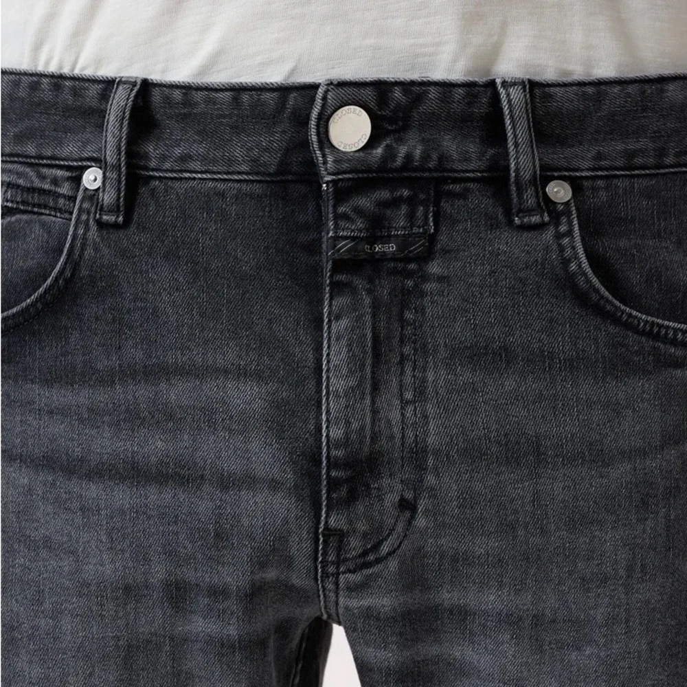 CLOSED Regular Fit Jeans - Cooper True 5 Pocket‎ Mid-Rise Waist Straight Leg NWT
